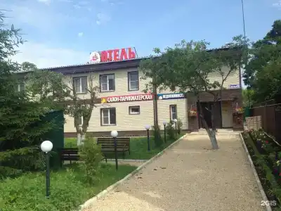 Флагман на Карла Маркса, 8 - 0