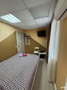 Флагман на Карла Маркса, 8 - 25