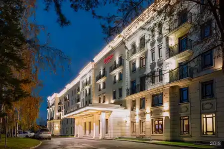 Ramada hotel by Wyndham - 1