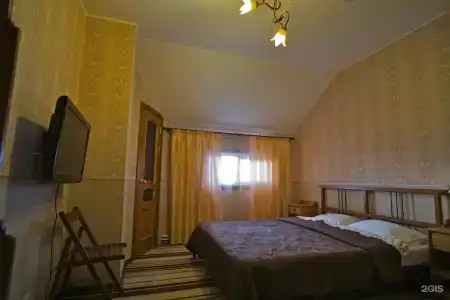 Helen's Home - 3