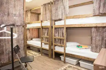 Lenin Hostel - 11