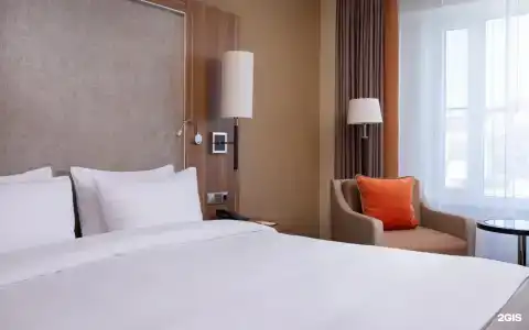DoubleTree by Hilton - 49