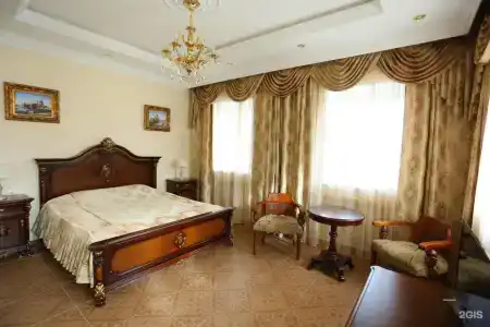 Manor House - 84