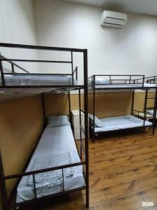 Ideal Home - 2
