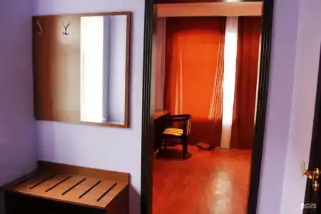 Orange House - 13
