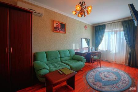 Savoy Petit - 16