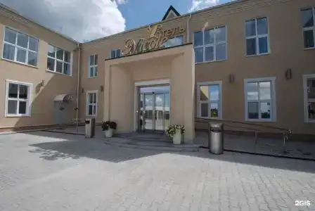 Николь - 24