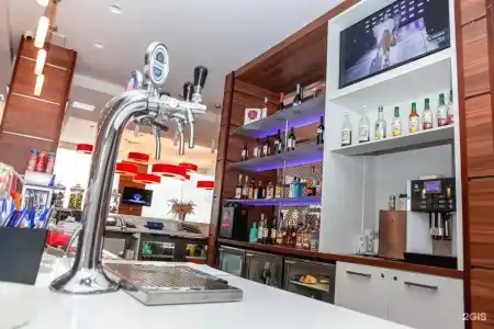 Hampton by Hilton - 24