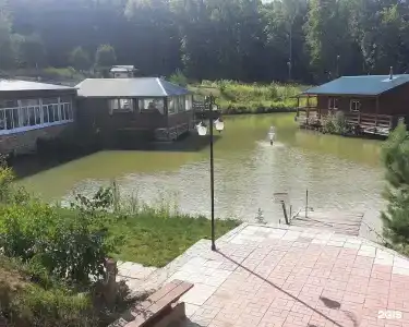 Берлога - 32