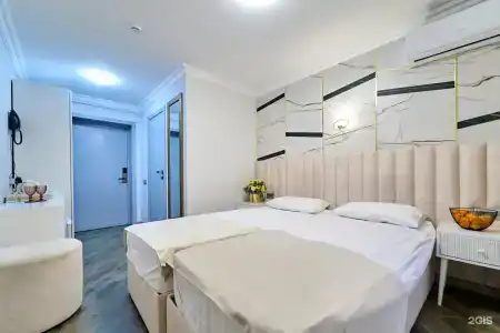 Театральный - 4