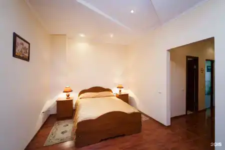 VIP House - 77