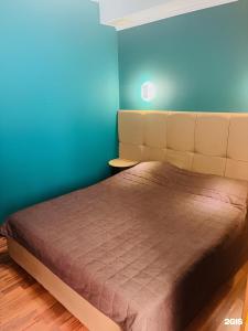 Savoy Petit - 9
