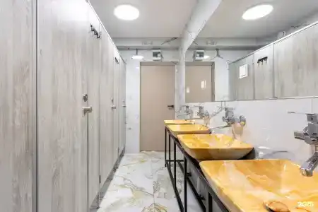 M&DHost - 63