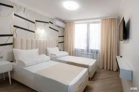 Театральный - 33