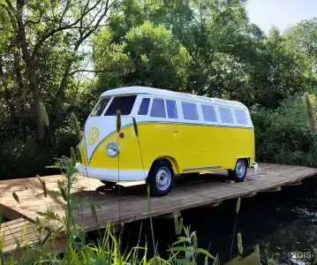Hippy - 18