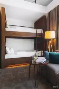 All Inn - 70