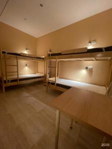 Sweet Home Hostel - 14