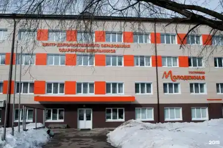 Молодежная - 12