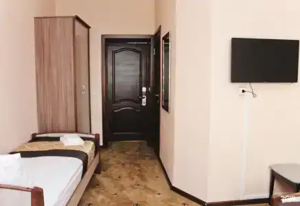 Енисей - 33
