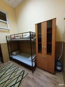 Ideal Home - 32
