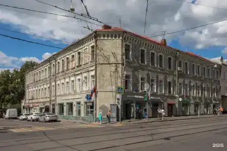 Мир на Бауманской - 18