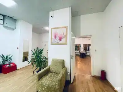 Central House - 38