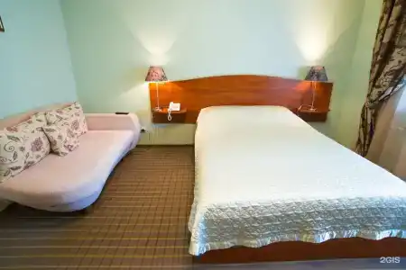 Suite - 25
