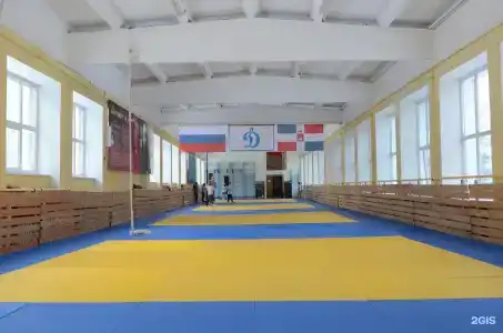 Dinamo - 9