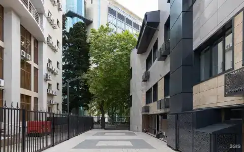 8Avenue - 56