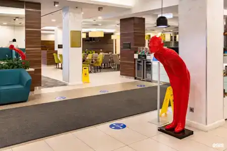 Hampton by Hilton - 24