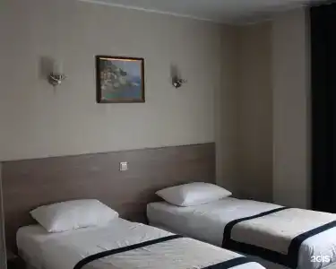 Арон - 34