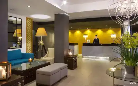 DoubleTree by Hilton - 56