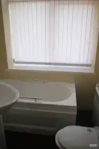 Молодежная - 100
