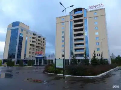 Ramada Hotel & Suites by Wyndham - 38