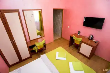 Rose Manor - 6