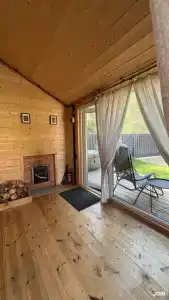 Crazy Snail Barn - 20