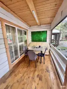 Green House04 - 25