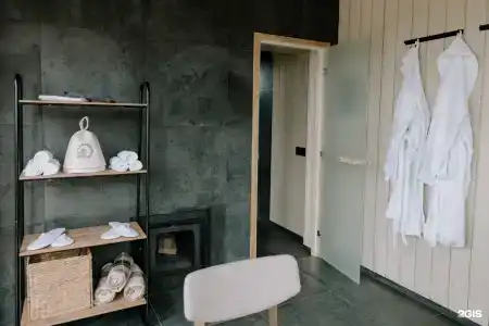 Дом и Озеро - 46