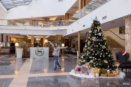 Sheraton Skypoint Luxe - 41