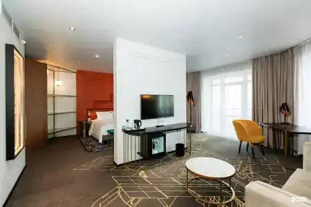 Mercure - 16
