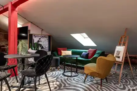 Vertical Boutique - 6