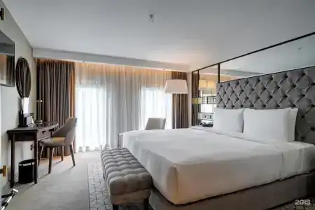 Chekhoff Moscow Curio Collection by Hilton - 15