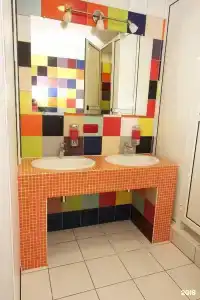 City Hostel - 14