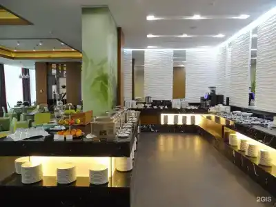 Ramada Hotel & Suites by Wyndham - 4