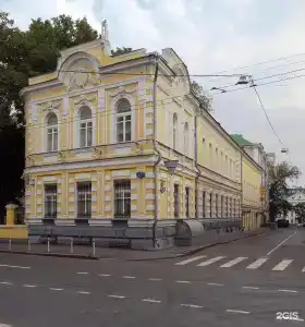 Рус - на Пречистенке - 121