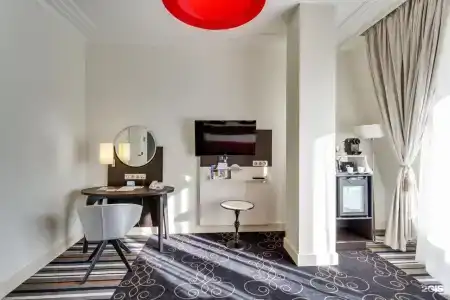 Mercure - 47
