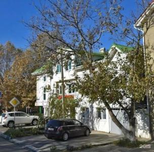 Елена на Шевченко 155 - 2