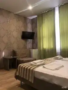 Rich - 53