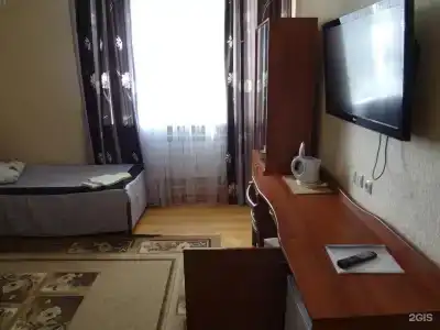 Весна - 9