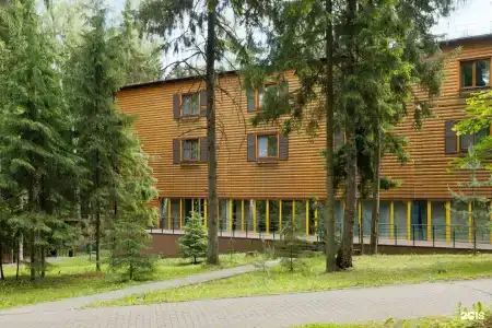 Истра Холидей - 60